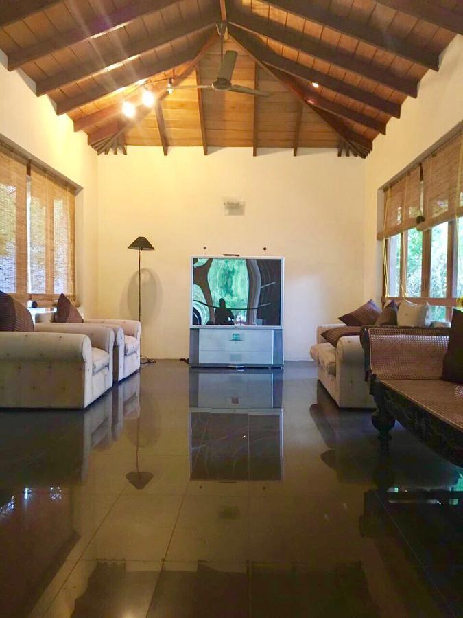 Villa Grand Kandana Bagian luar foto
